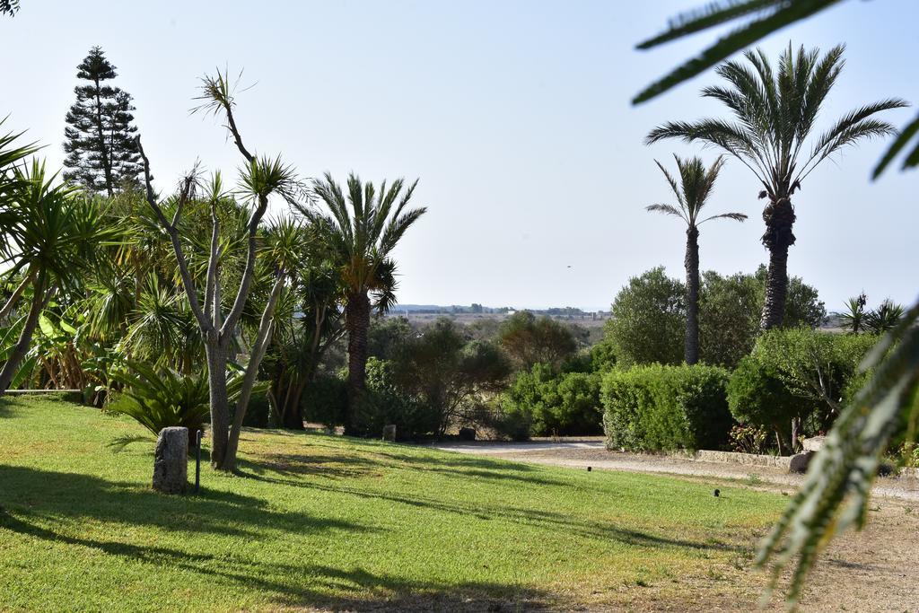 Tenuta Terenzano Torre San Giovanni Ugento Bagian luar foto