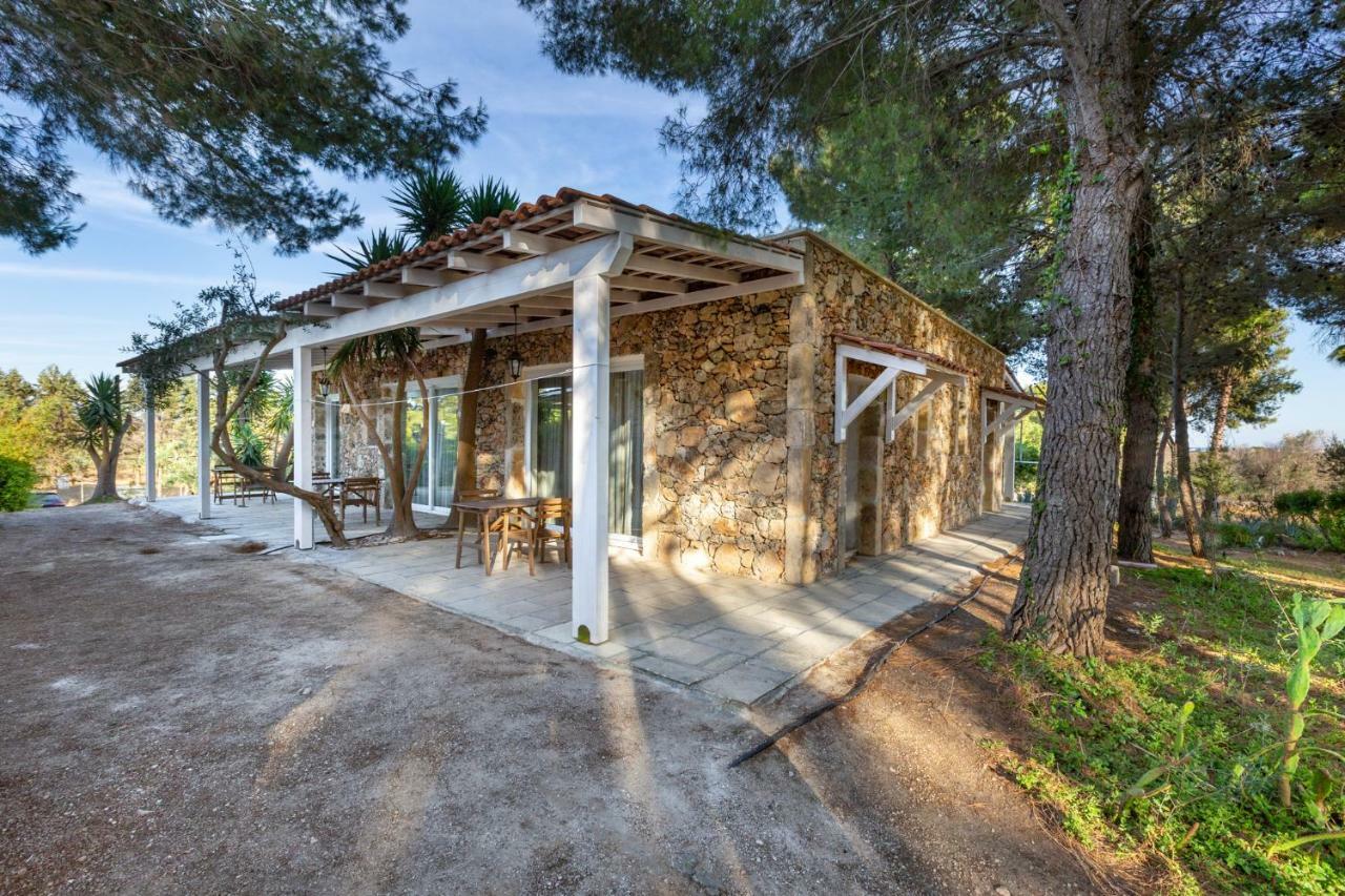 Tenuta Terenzano Torre San Giovanni Ugento Bagian luar foto